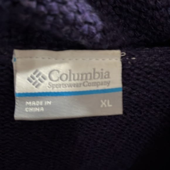 Columbia sweater. - Picture 2 of 2